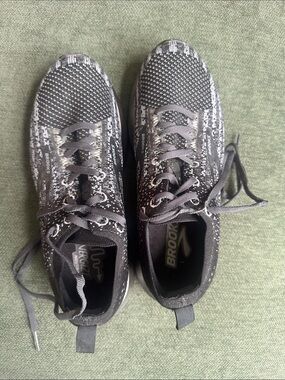 Brooks Levitate 3
